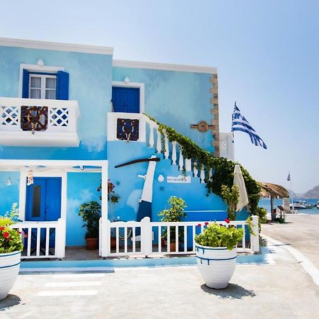 Captain Elias Studios 1 Foiníkion Exterior photo