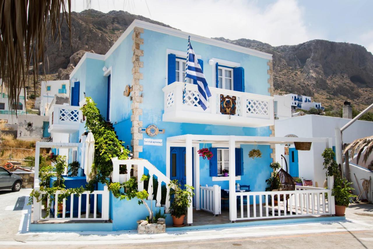 Captain Elias Studios 1 Foiníkion Exterior photo
